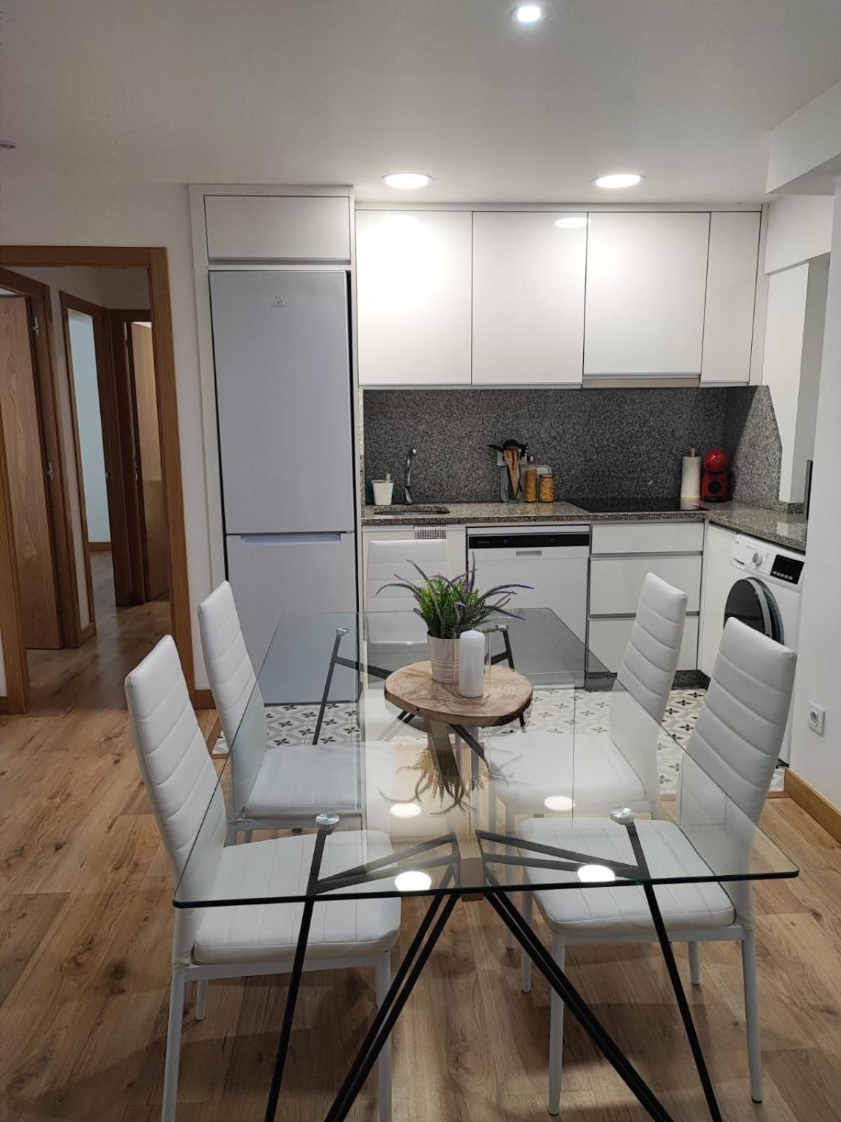 Carrera Antela Apartamento *